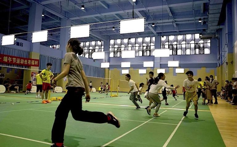 冠今羽毛球培训